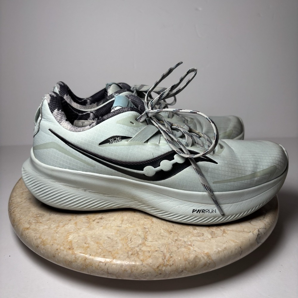 Saucony‎ Ride 15 Runshield Running Shoes Womens 7 Green Waterproof S10806-02